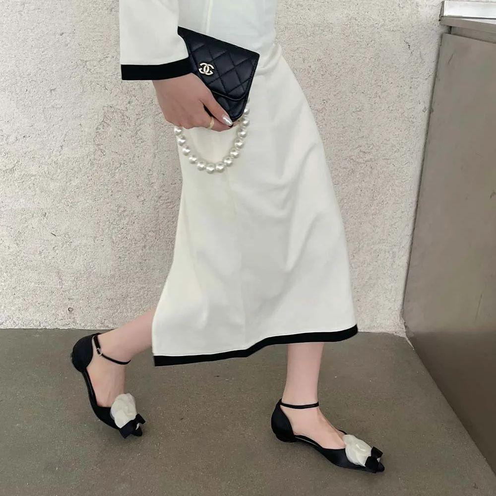 fashion Pointed Toe Women Sandals 2024 New Arrivals Black Flower Design Ankle Strap Summer Wedding Dress Sandals Flats Party Slides 40