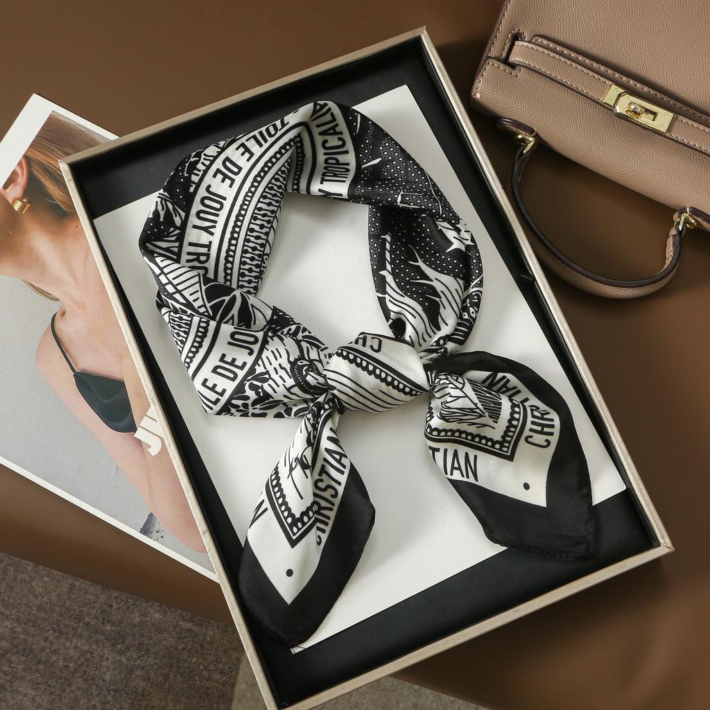 New Print 70cm Silk Satin Headkerchief Women Luxury Design Neck Tie Scarf Female Hair Hand Wrist Foulard Shawl Hijab Bandana