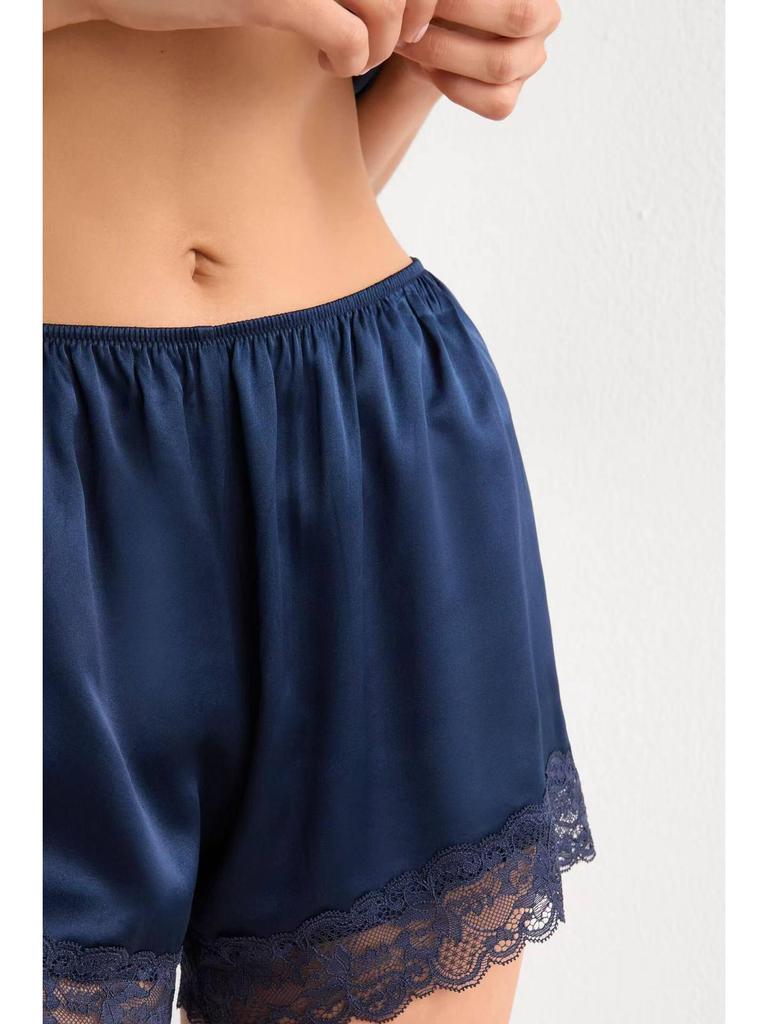Women's Anti-Exposure Satin Lace Base Layer Shorts - Plus Size, Ice Silk, Summer Thin, Wearable Outdoors