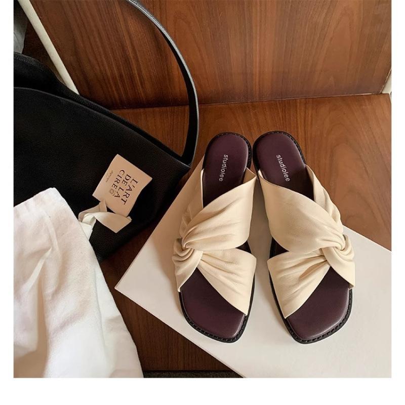 

! Квадратный носок облако полуволочение супер удобные мягкие кожаные складки перекрученные летняя одежда пляжные сандалии 35