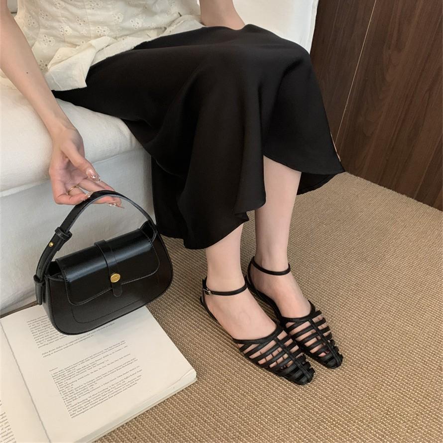 Square head sandals women's summer 2025 niche design sense high-end one-word buckle hollow Roman high heels