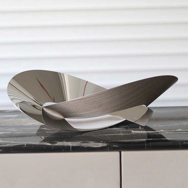 Irregular Winding Fruit Tray Stainless Steel Fruits Trays Elegant Aesthetic Luxury Tray Decorative Modern Trays Table Decoration