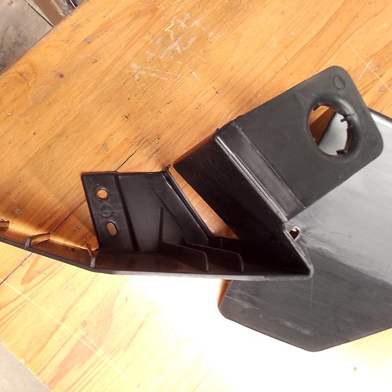 SAIC Maxus V90 Intercooler Side Deflector Heat Dissipation Plate