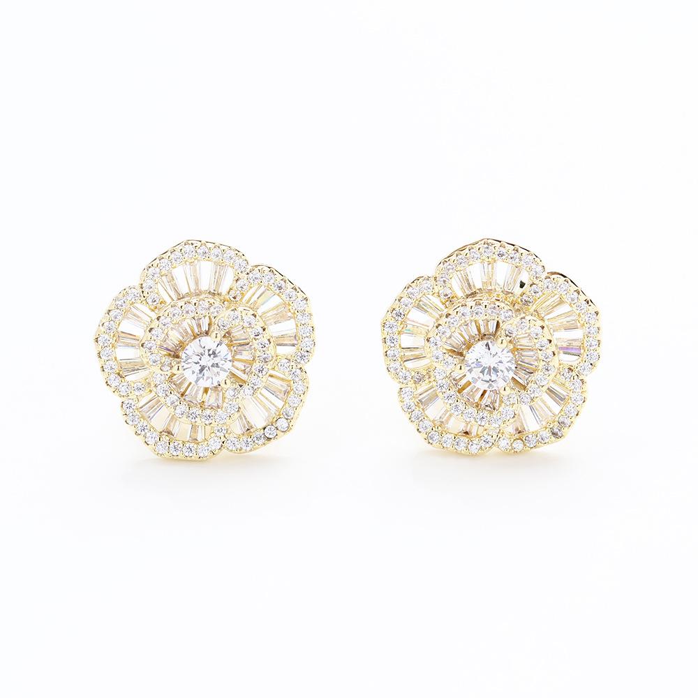New delicate diamond-encrusted trapezoidal zircon rose earrings gold-plated two-tone earless ear clip floral earrings for women