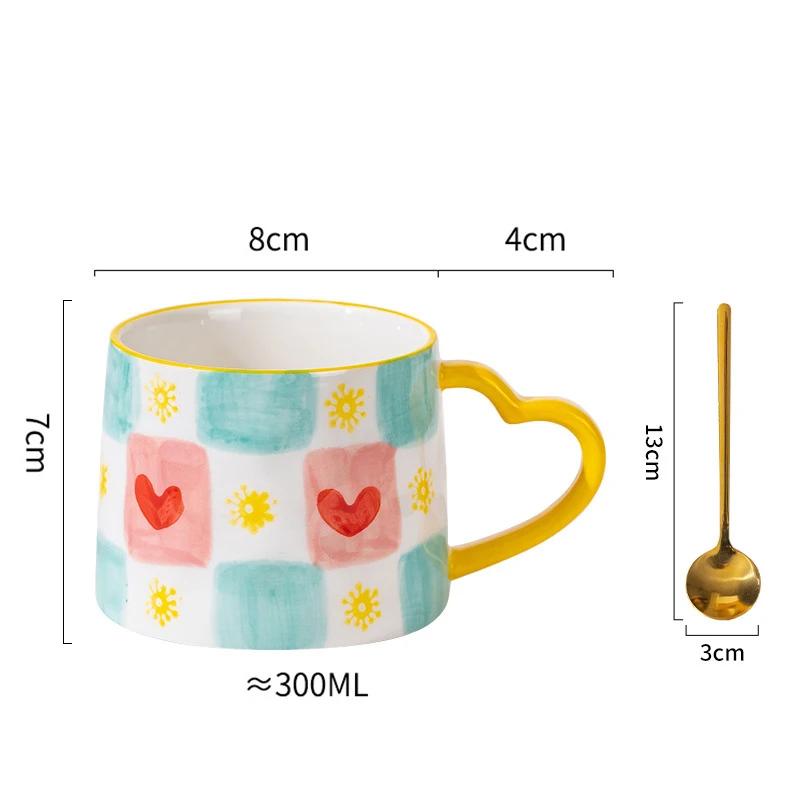 

Кружка для кофе 300 мл с ручной росписью в виде сердечек любви и ложкой, милая керамическая кружка в стиле инс, подарок на День святого Валентина, чашка для завтрака, молока, чая 301-400ml