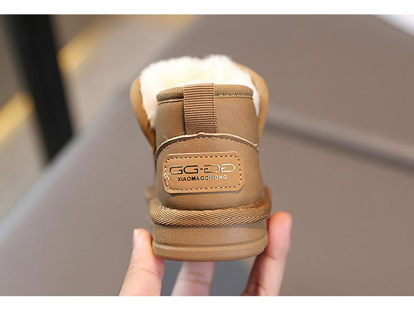 Bottes d'hiver imperméables antidérapantes pour garçons: Chaussures de neige chaudes en coton pour tout-petits et jeunes garçons (Collection 2025).
