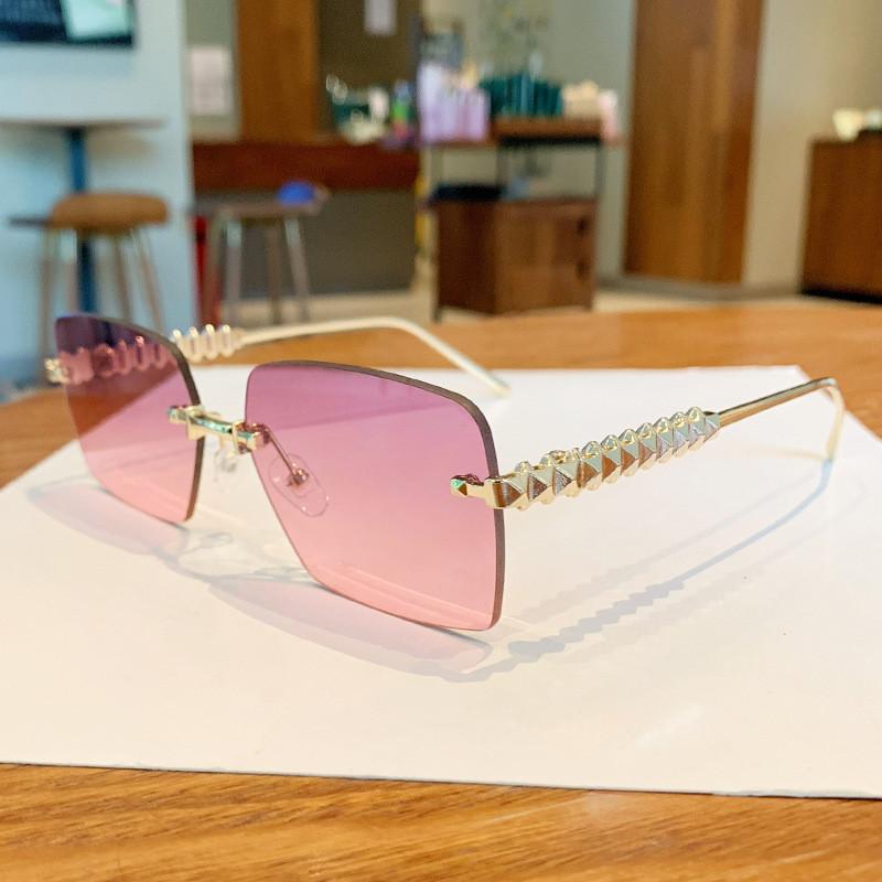 Metal Square Eyewear For Women Uv400 Antiglare Sunglasses For Fashion Outings PurplePink