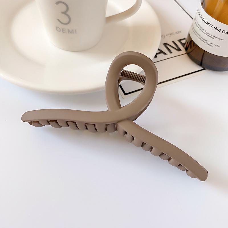 

Elegant Large Shark Hair Clip for Women - Updo & Headdress Accessory кавовий