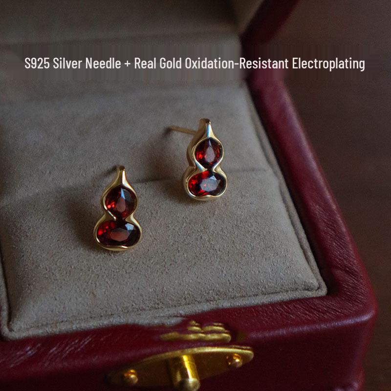 High-End Natural Garnet Gourd Stud Earrings for Women in Pure Silver - Retro French Style