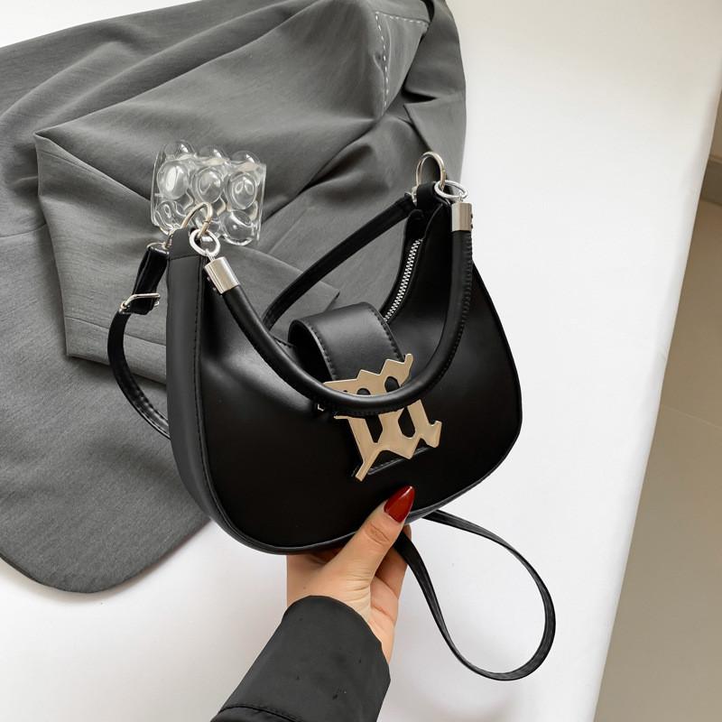 

Fashionable Retro Moon Shape Handbag For Women In Elegant Black Pink Brown White Colors чёрный