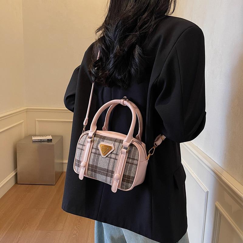 Small Bag Women's Autumn and Winter Versatile New Fashion Plaid Messenger Bag Portable Small Square Bag