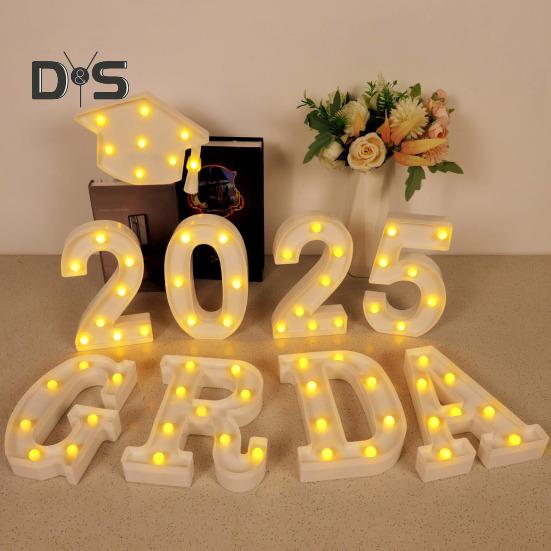 Leuchtbuchstaben für den Absolventen 2025, LED-Buchstabenschilder „Congrats“ für die Abschlussfeier im Kindergarten, der Vorschule, der High School und der Hochschule