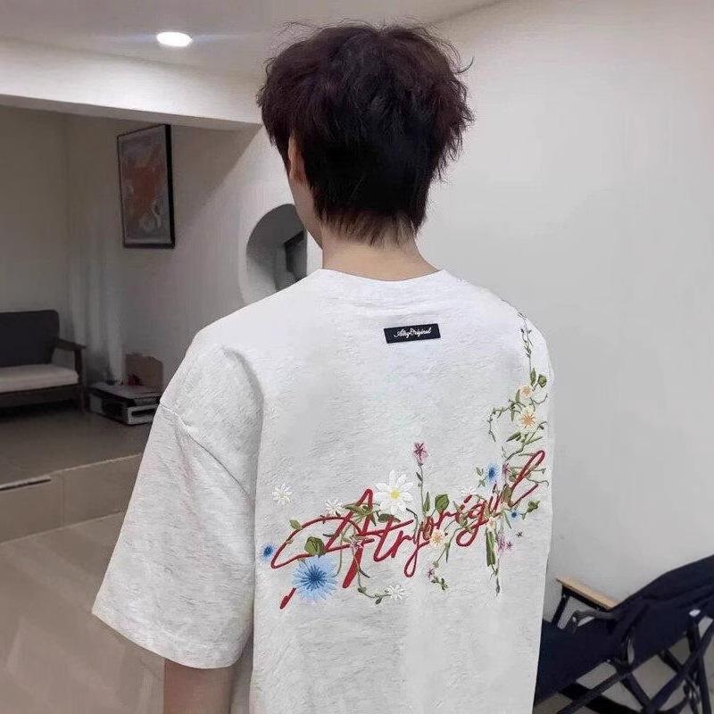 Oversize Flower Embroidered Bottoming Shirt Women's Design Top Spring and Summer Thin Temperament Short-sleeved T-shirt Men