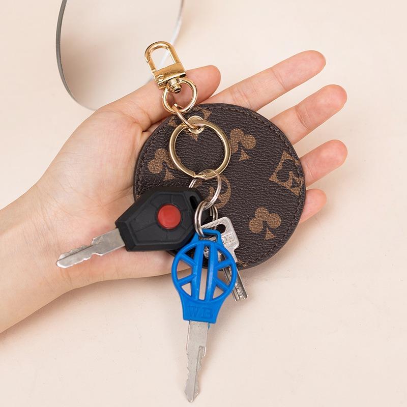 Leather Keychain Fashion Pendant Car Key On Trend Small Items Men's and Women's Creative Gifts Pendant Pendant Trend