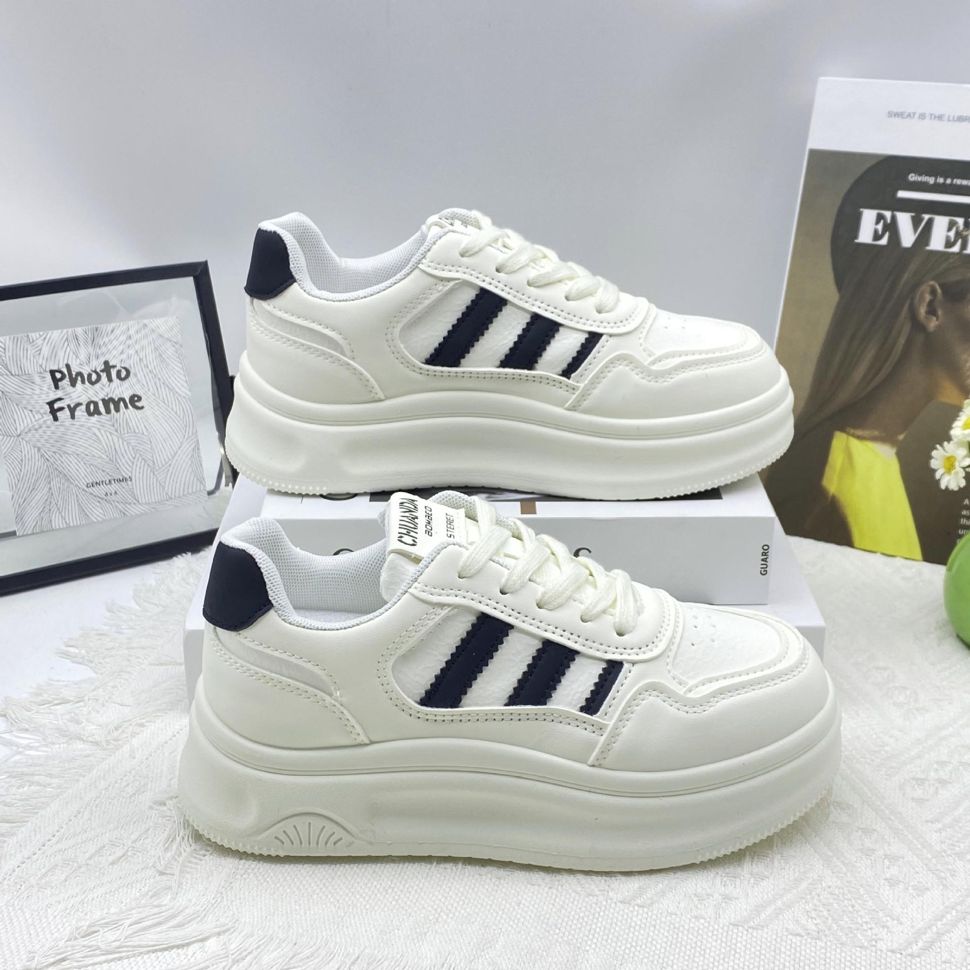 

2025 весна и осень новые подходящие юбки на толстой подошве, увеличивающие рост, белые туфли, женская мода, универсальные повседневные спортивные туфли для сноуборда 40 бежевый