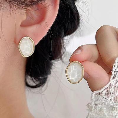 New Trend Irregular Water Ripples Geometry Stud Earrings for Women Jewelry Brincos Accessory Girl Christmas Gift