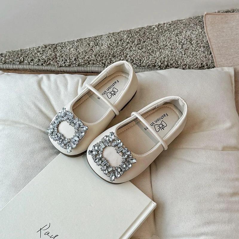 

3-14 лет Туфли-лоферы для девочек Детские балетки Детские туфли Мэри Джейн с бриллиантами Праздничные туфли Принцесса Элегантные туфли Черные Серебристые 34 Inner20.8cm бежевый