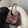 Retro Matte Big Bag Women's New Winter Premium Sense Leopard Print Commuter Shoulder Bag Large Capacity Tote Bag