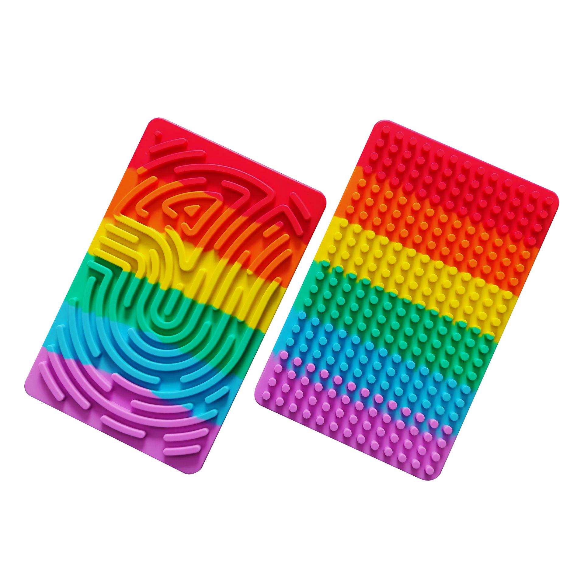 

Детская развивающая силиконовая сенсорная доска-пазл - Игрушка для развития активности Крути и учись OPP Packaging + 11 Silicone Strips