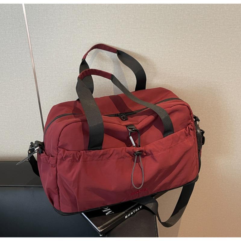 Large capacity messenger business travel luggage women's new leisure sports fitness portable short-distance travel bag