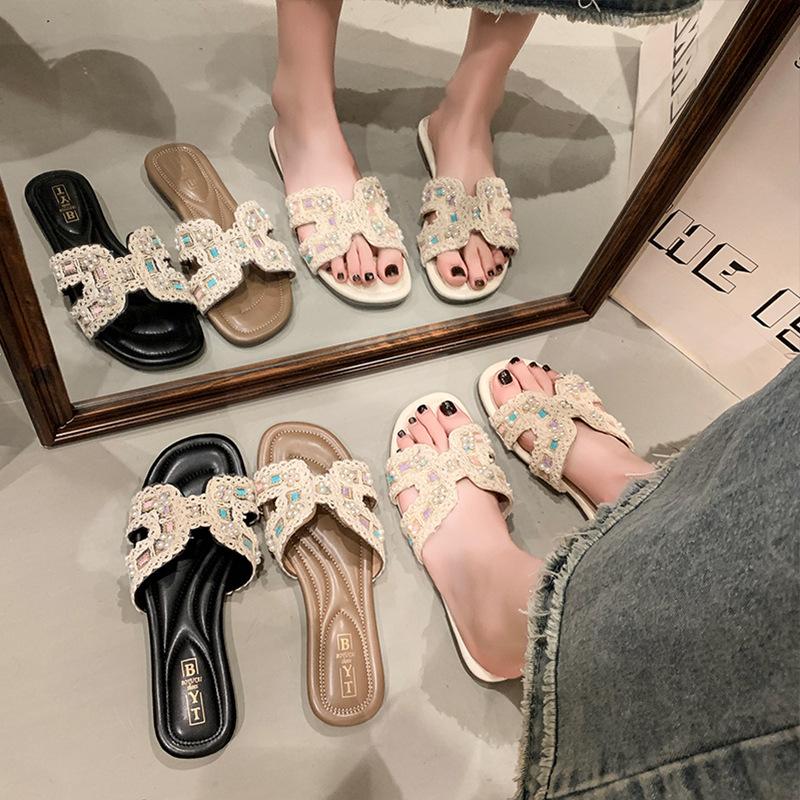 Beautiful flat-bottomed cool slippers for women to wear 2025 summer new fairy style with skirt half-drag beach sandals