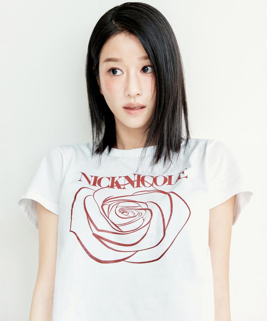 Nigaennikol Rose Signature Crop Top_White Burgundy