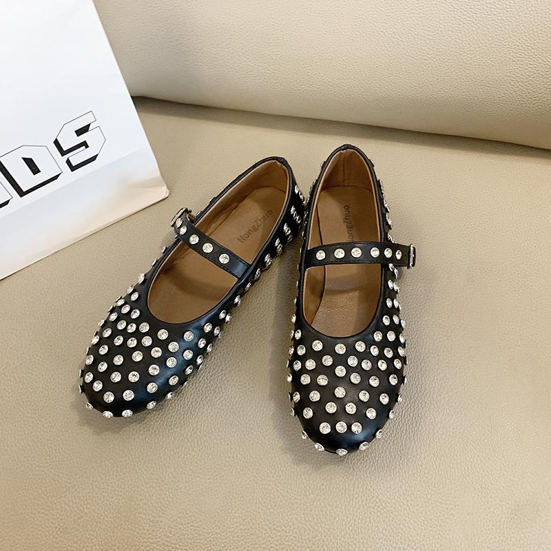 Fashion Autumn New Flat Shoes Women's Fashion Round Head Shallow Mouth Rhinestones Rivet Soft Soles Non-slip Low Top Shoes