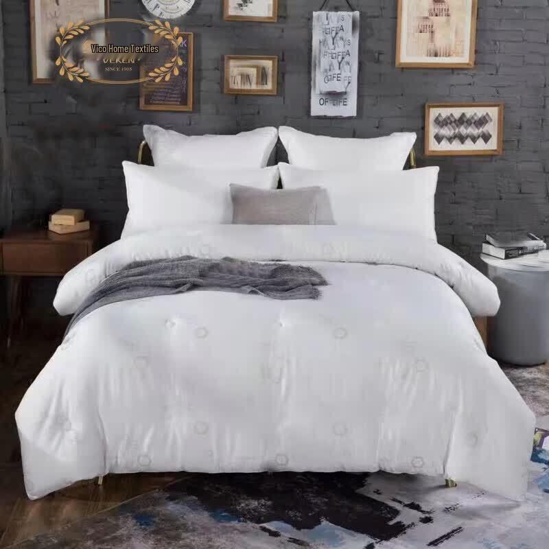 Veken Deluxe Cloud Four Seasons Quilt 200cm x 230cm