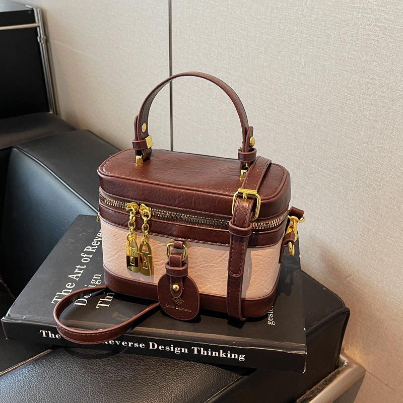 Высококлассная ретро женская коробка кроссбоди и сумка - Весна/Лето 2025 Универсальная косметичка грязно-белый