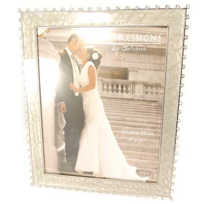 [L1519] - Ramka na zdjęcie 'Romance' beżowo-chromowa (20x25 cm)
