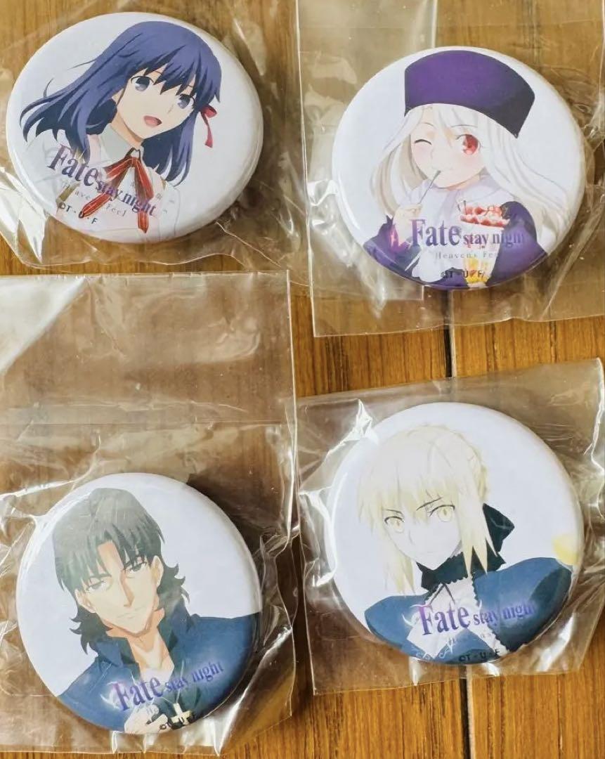 

[USED] Fate HF ufotable dining can badge Saber Alter