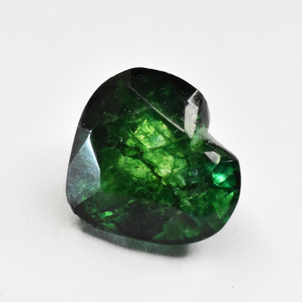 

Natural Green Emerald 5.55ct Heart Cut AA Certified Loose Gemstone 10.9 mm approx. зелений