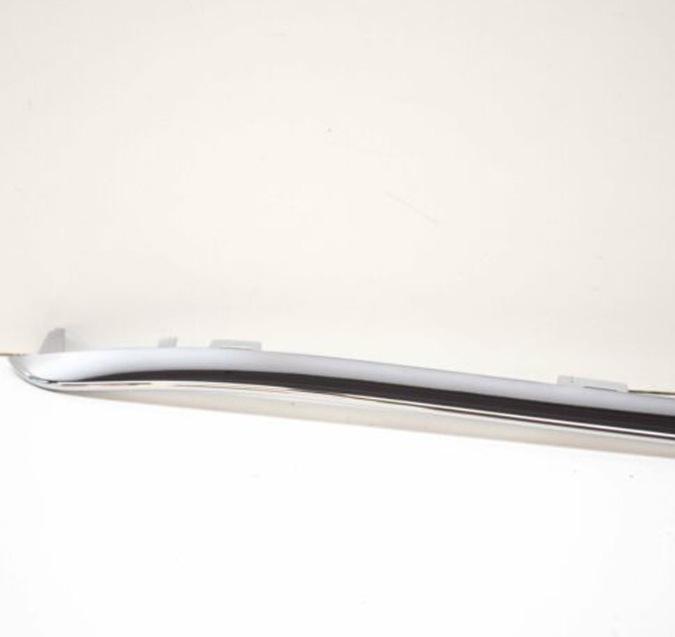 Front Bumper Bright Strip Trim for Mercedes-Benz C-Class C200/C260 (205 Short Wheelbase)