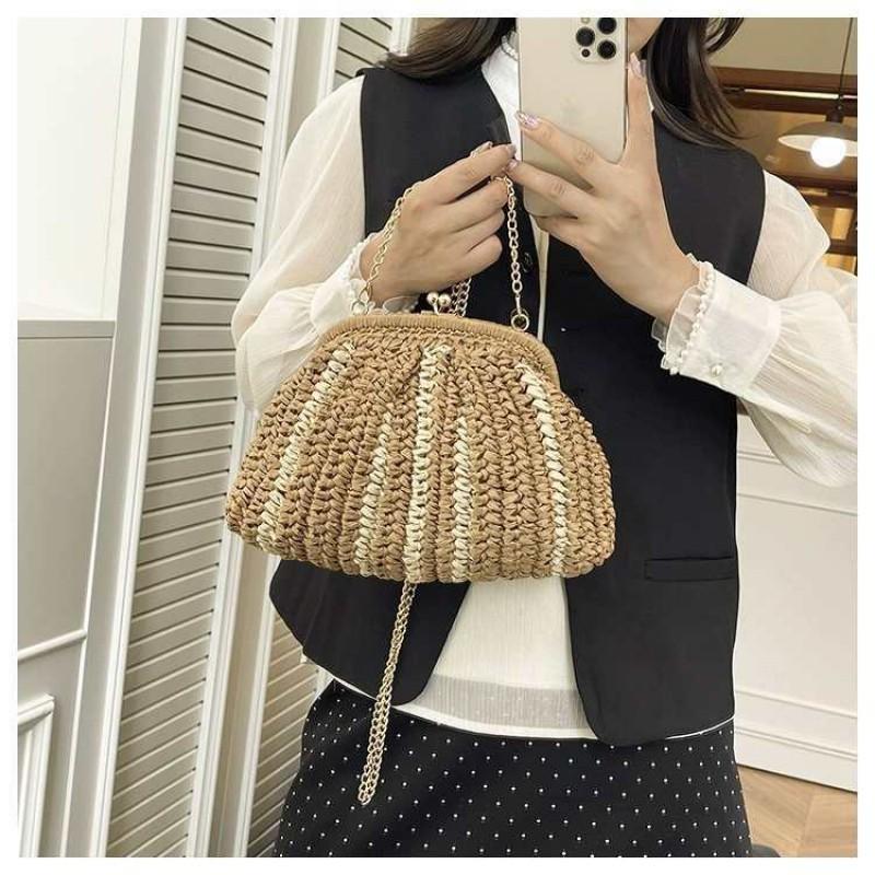 

French Beach Straw Woven Bag Women s Fashionable Chain Cross-body Seaside Vacation Style