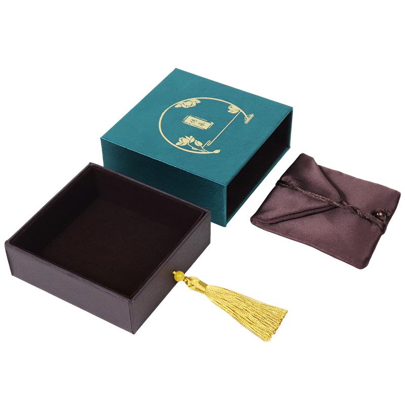 Heritage Series Gold Tassel Jewelry Box for Bracelets, Necklaces, and Jade Pendants