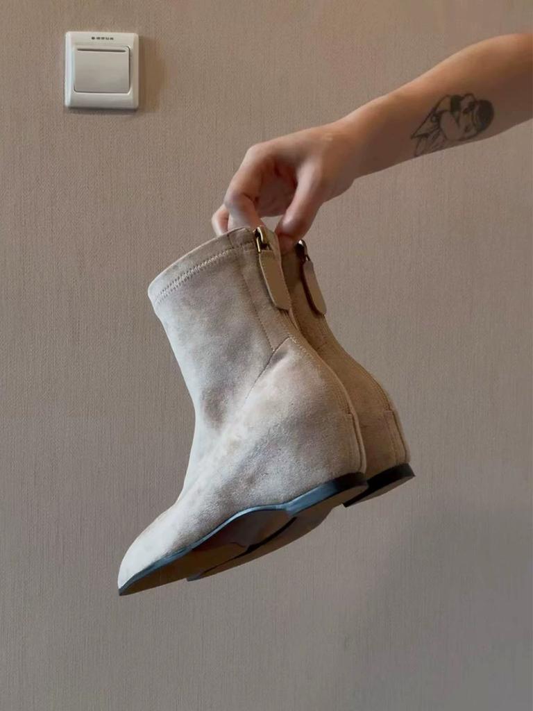 Sheepskin version~ Temperament niche suede pointed head inner height increase rear zipper thin boots short boots women's autumn and winter cowboy boot