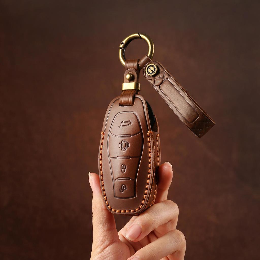 Red Flag H5 Leather Car Key Cover with High-End Buckle – HS7 Cowhide Men’s Bag Edition