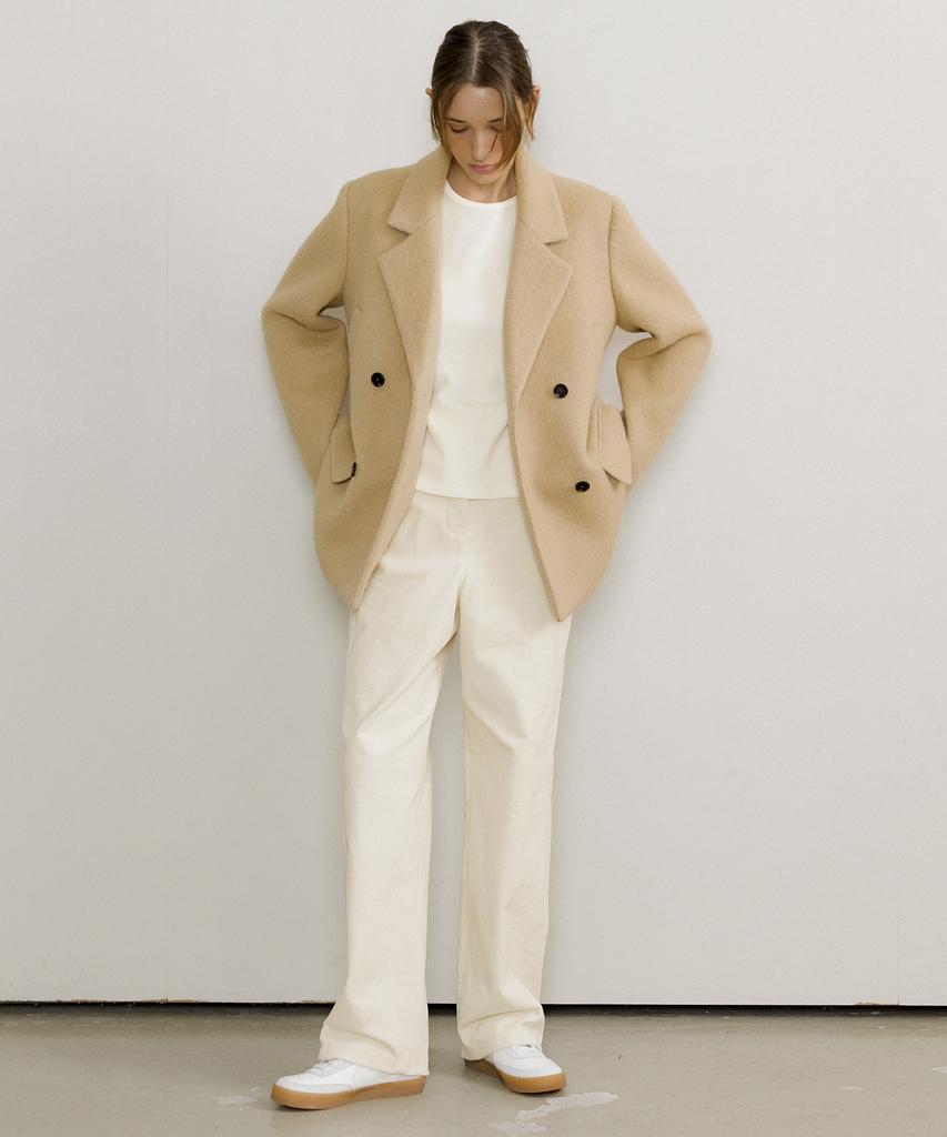 OCTETTE Curved Corduroy Pants_Cream