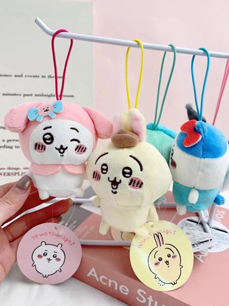 Chiikawa Özgüvensiz Ayı İşbirliği Sanrioin Peluş Bebek Helo Kiity1 Melodiyi Kuromev Sachiji Peluş Oyuncak Anahtarlık Süsle