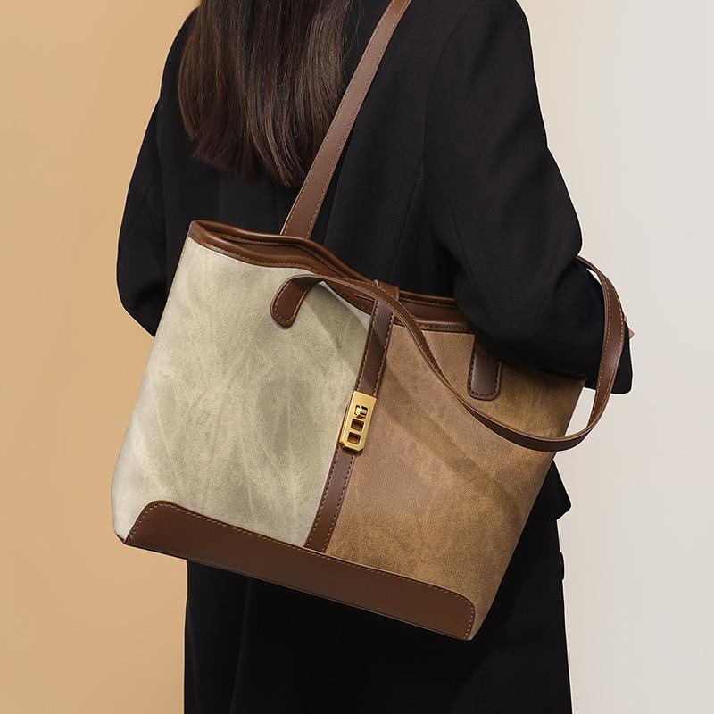

Tote Bag for Women 2025 New Style Elegant Large Capacity Versatile Handbag and Shoulder Bag Genuine Leather Commuter Bag Coffee Color（Public Ver