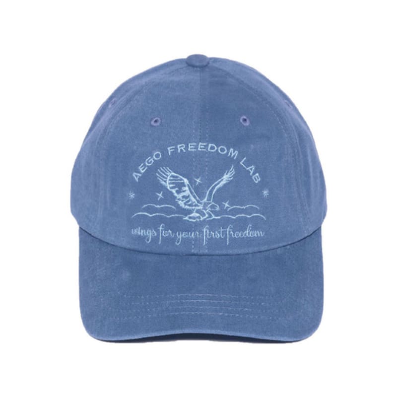 AEGO Freedom Lab Vor Sonnenuntergang Kappe_himmelblau