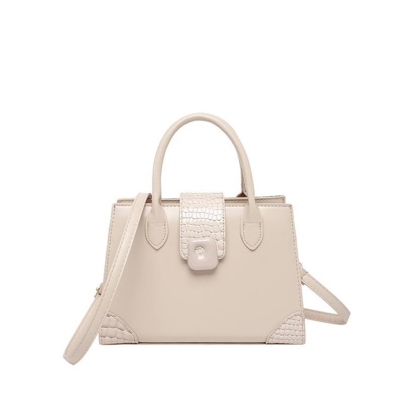 High-value fashion handbag 2025 spring new niche design versatile ins shoulder messenger bag small square bag