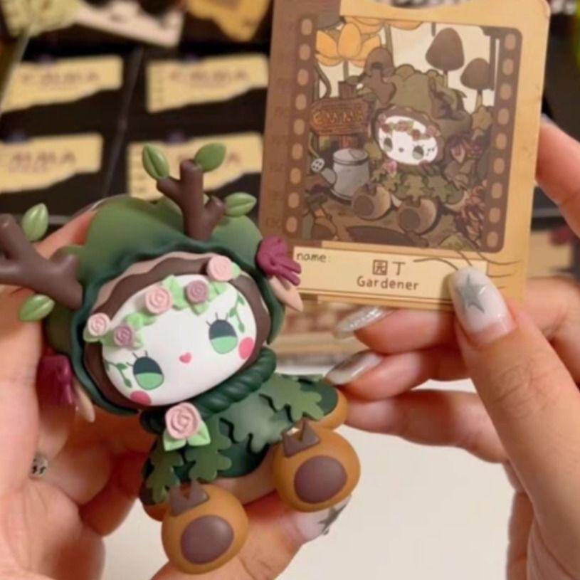 EMMA Secret Forest Frostveil Villa Serie Niedliche Actionfiguren Spielzeug Kawaii Anime Figuren Puppen Spielzeug Geschenk