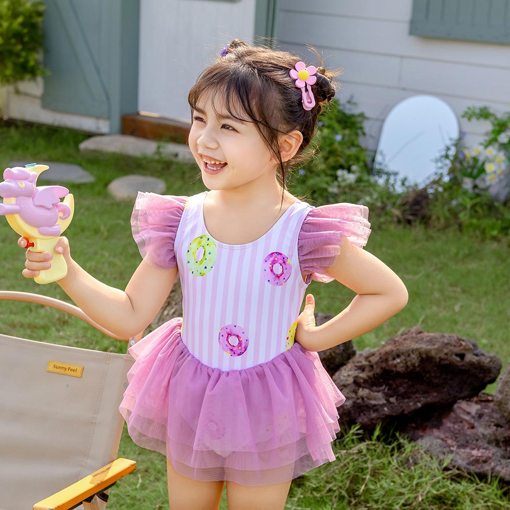 

Girls One-Piece Swimsuit with Gauze Tutu Skirt 140