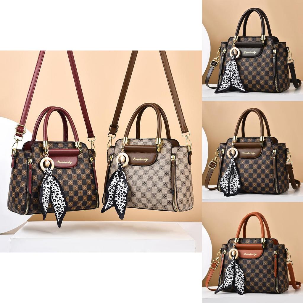 Chic Quilted Bucket Bag For Women Spacious And Stylish Pu Tote With Versatile Design