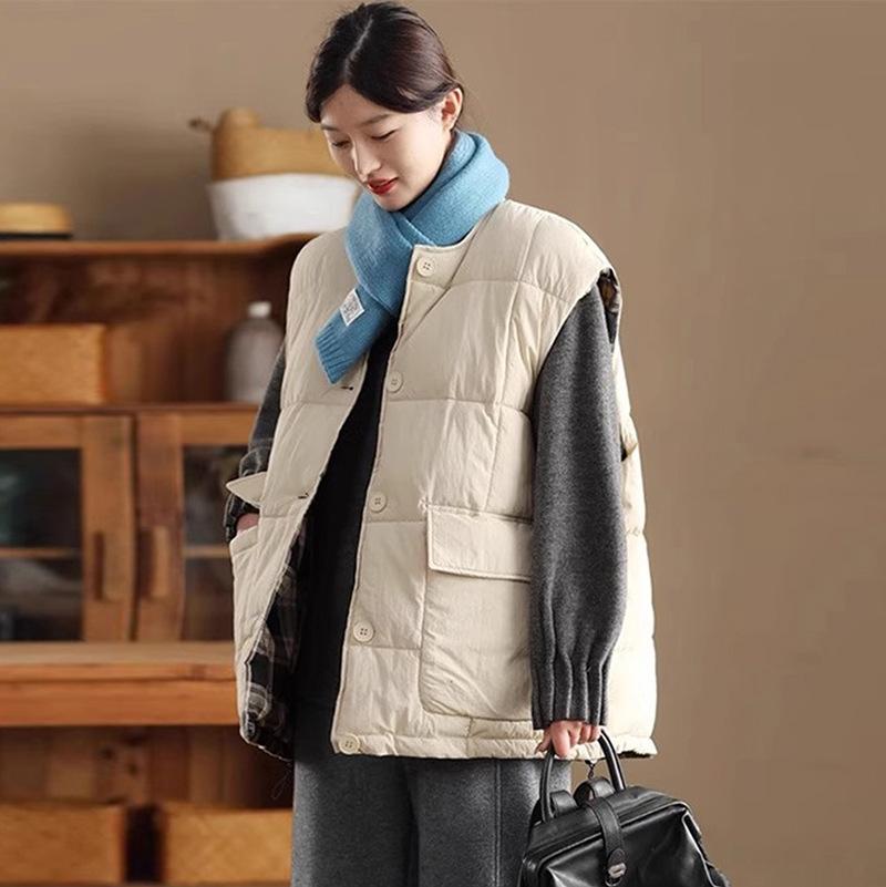 

150Kg can wear large size down vest women s 2025 winter new design sense splicing plaid vest L белый