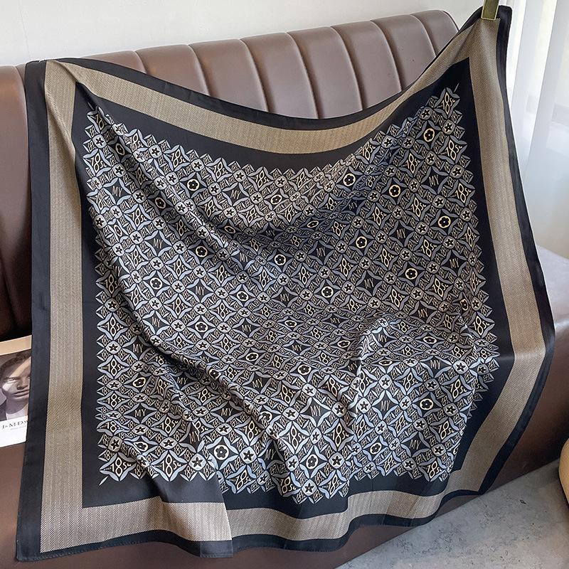 Retro printing spring and autumn summer fashion large square scarf scarf outer shawl sunscreen vacation high-end silk scarf women's models