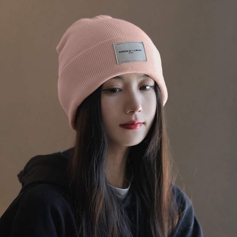 Women's Korean Style Face-Slimming Winter Knit Hat, Trendy and Warm for Cycling.
