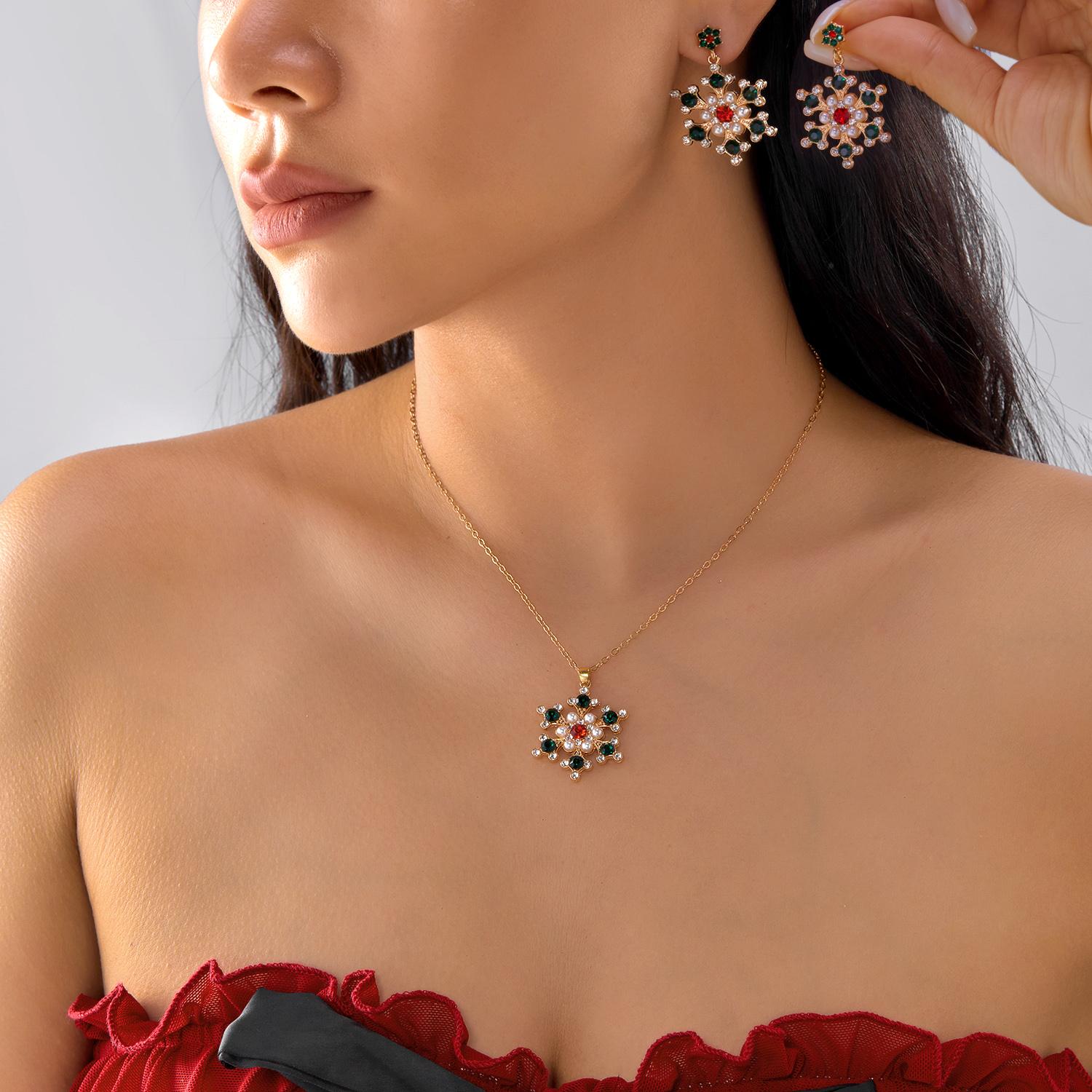 

Fashion Christmas Snowflake Pendant Necklace Earrings Set For Women Crystal Zircon Pearl Dangle Piercing Earring Choker Jewelry