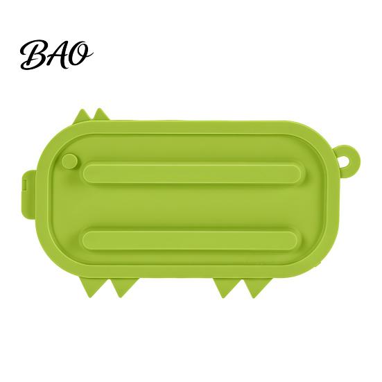 Easy To Clean Countertop Mat Silicone Pot Lid Holder, Cute Pig Shaped, Non Slip Heat Resistant Utensil Holder with Drain Grooves, Multifunctional